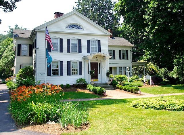 818 Boston Post Road, Madison, CT, 06443, USA