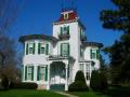 Strawberry Lace Inn