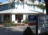 Bavarian Lodge Bed and Breakfast: front view of property