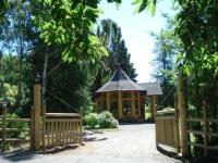 Pines Lake Resort: RECEPTION - ENTRANCE