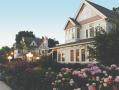 Yelton Manor Bed & Breakfast & Guest House