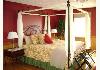 Aska Lodge B & B: Luxury Bedrooms