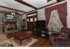 1911 Craftsman Potential Inn: Living Room