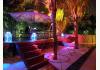 Blue Ocean Guesthouse Fort Lauderdale (Top rated): Backyard and deck