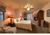 Alpenhorn Bed and Breakfast: Guest Room