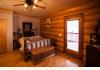 The Log Spirit Bed & Breakfast: The Autumn Room 