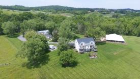 BATTEN GREEN, Profitable Venue & Inn, Staunton VA: 