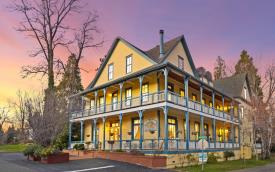 American River Inn : 
