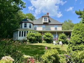 Victorian by the Sea: 