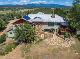 Starry Nights Bed and Breakfast: MAIN HOUSE