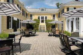 Vermont Wedding and Events Destination Inn: Back Terrace