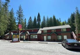 Gateway Inn at Mt. Rainier: Gateway Inn at Mt. Rainier - Main Lodge