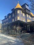 Osceola Lake Inn