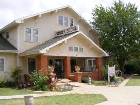 Smith House: Front Entrance
