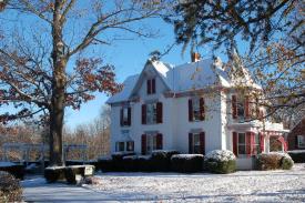 White Fence Bed and Breakfast: Main House