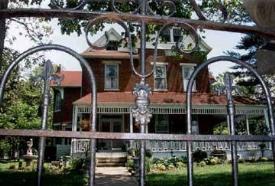 Victorian House: 