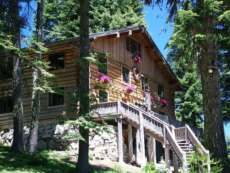 Mt. Ashland Inn Ashland, OR Inn for Sale