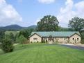 Green Mountain Bed and Breakfast: Front View of Bed and Breakfast
