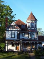Daniel Goodenough House: 706 East Ludington Avenue