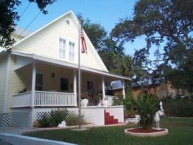 Ashley's Victorian Haven: 