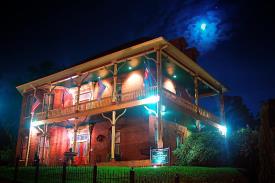 Ahern's Belle of the Bends Bed and Breakfast: Exterior