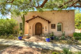 Select Registry Inn at the Heart of Tucson: Exterior of Select Registry Inn for sale