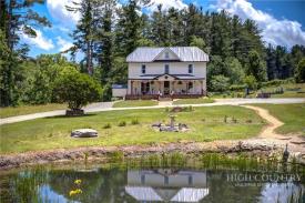 Wild Hare Retreat: Wild Hare Retreat