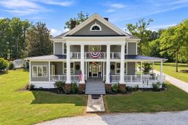 Historic 1908 Georgian Estate on 17.31 Acres – Sha: 
