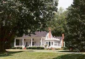 Grand Oaks Manor Bed and Breakfast: 