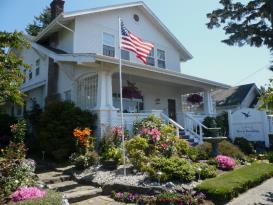 Edwin K Bed and Breakfast: Front