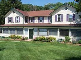 Twin Gables Inn: 