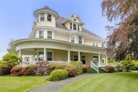 Hulbert Mansion: 