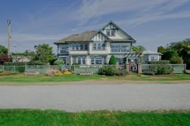 Crescent Beach Area B&B: 