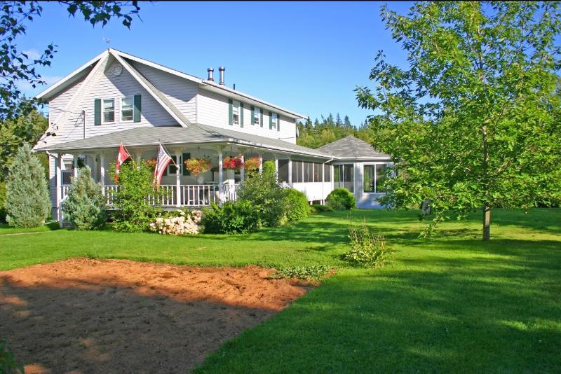 Country Charm B B Forest Stream Cottages Murray Harbour Pe