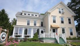 Water View B&B near Acadia National Park: Clark Point Inn, Maine