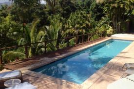 Marjorie's Kauai Inn: 50ft. salt water pool