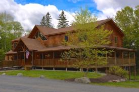 Nestlewood Inn Bed & Breakfast: Nestlewood Inn