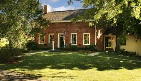 Northern Kentucky/Cincinnati Luxury B&B: Burlington's Willis Graves B&B