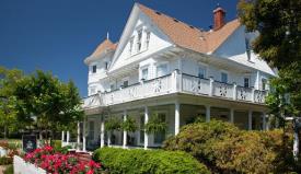 Outer Banks North Carolina Inn: White Doe Inn Outer Banks NC