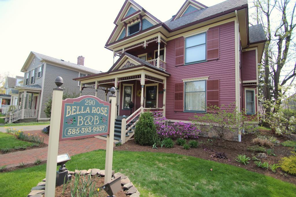 Canandaigua Area Bed & Breakfast Canandaigua, NY Inn for Sale
