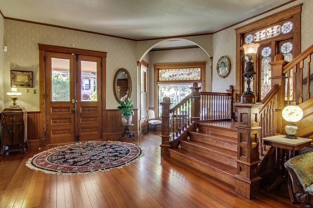 The Bailey House Amelia Island, FL Inn for Sale