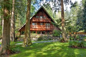 Talotam Retreat : Front 