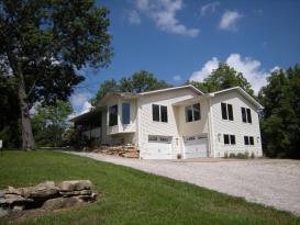 Great potential B&B in Augusta wine country: 