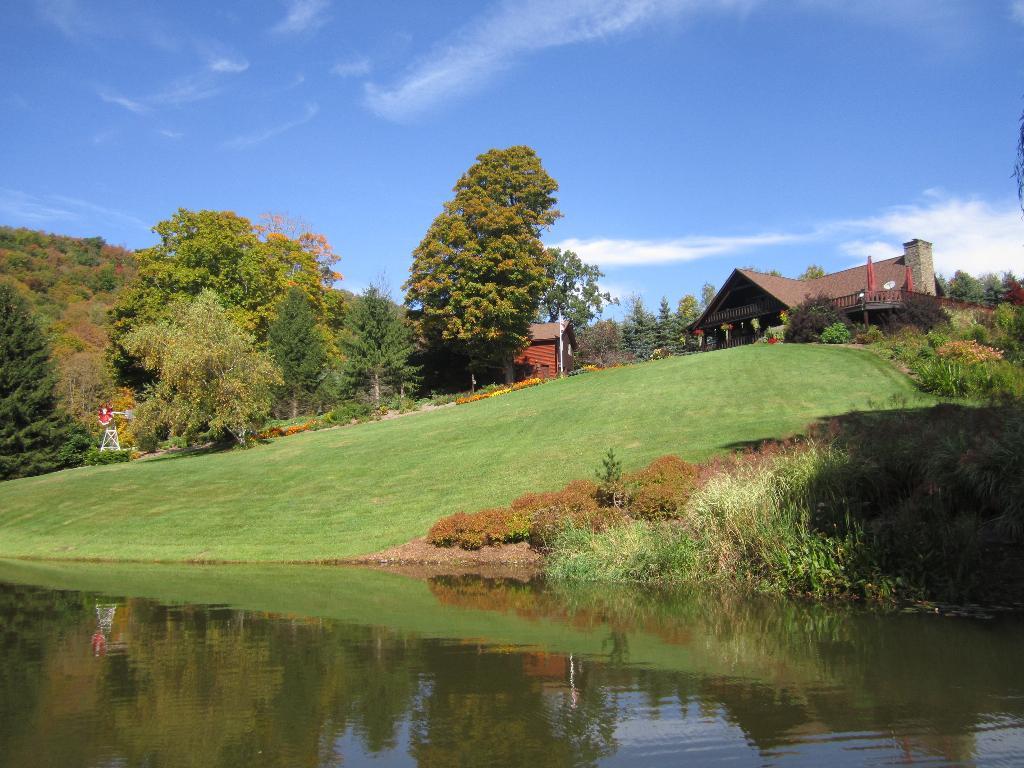 Amazing Catskill Mountain B&B/Inn Walton, NY Inn for Sale