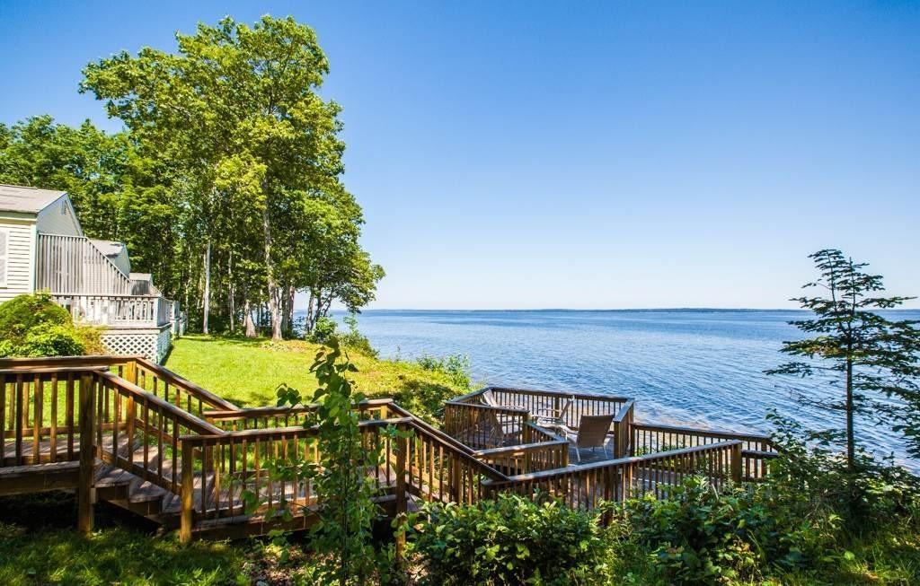 Glenmoor By The SeaLincolnville Maine Lincolnville, ME Inn for Sale