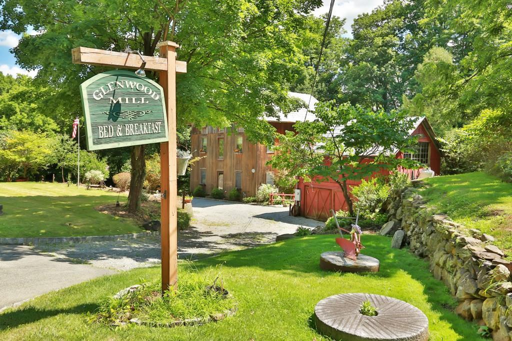 Glenwood Mill Bed & Breakfast Vernon, NJ Inn for Sale