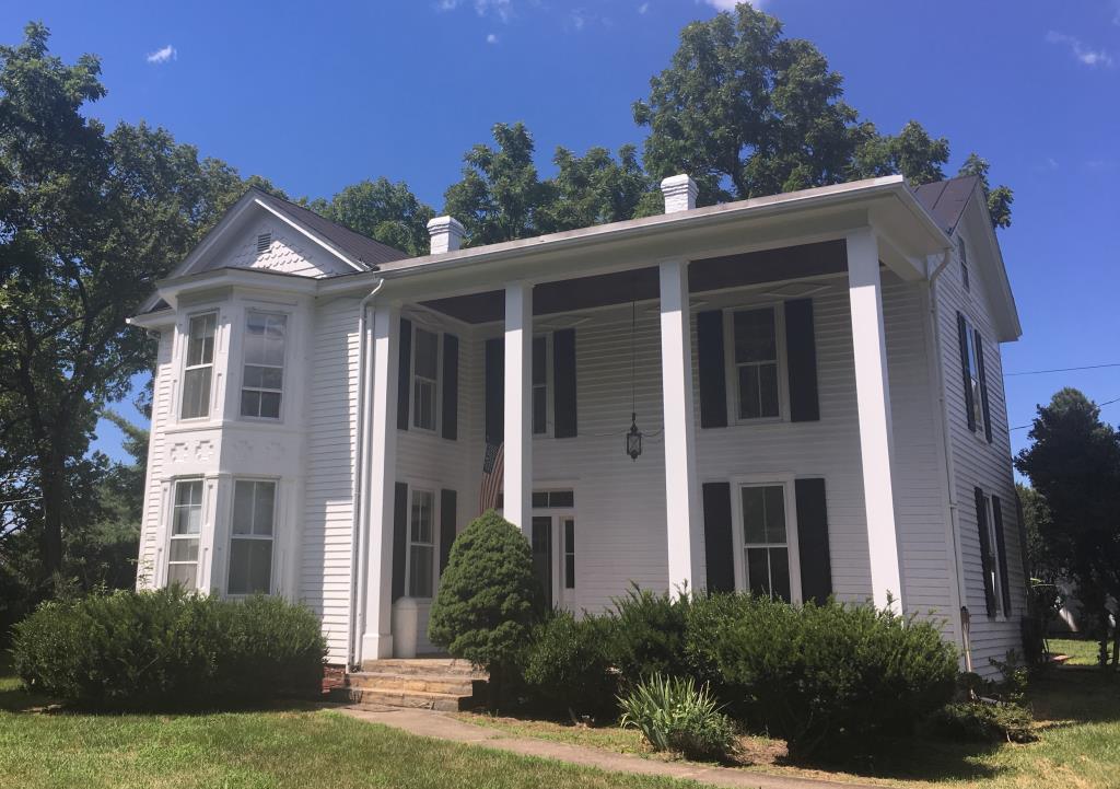 4608 Sanders Lane Catharpin, VA Inn for Sale