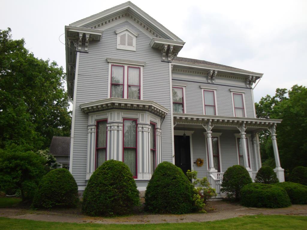 Formerly the Victoria Tyme Inn Bed & Breakfast Carlinville, IL Inn