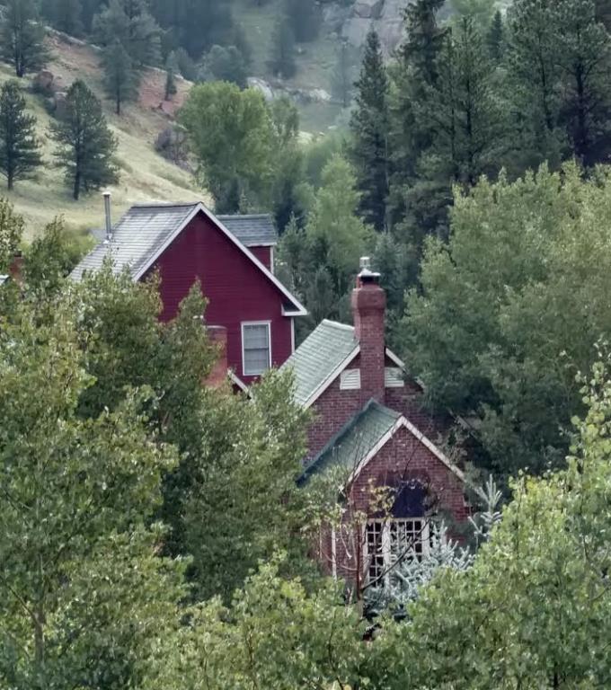 Valley Glen Divide, CO Inn for Sale
