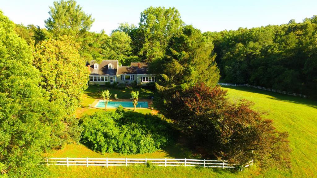 Spring Hill Farm Confidential, VA Inn for Sale